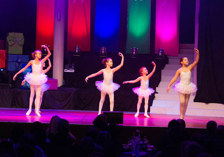 3_Herbstgala_2012_Boygroup+Ballett (30)